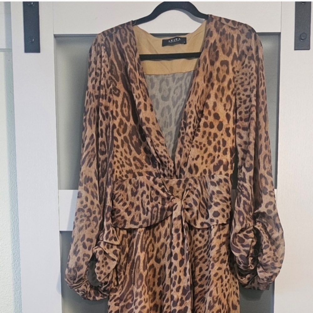 RYAN LEOPARD PRINT MAXI DRESS - M